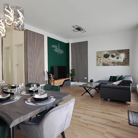 Dream&stay - - Bis Zu 8 Gaeste - Wlan Appartement *