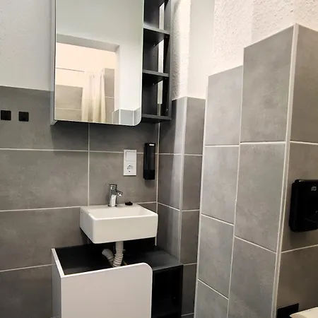 Dream&stay - - Bis Zu 8 Gaeste - Wlan Lägenhet *